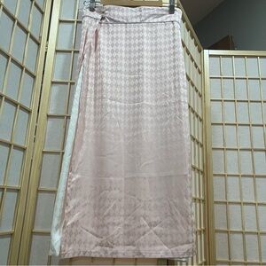 Song dynasty Chinese hanfu pink and white modernized xuanqun